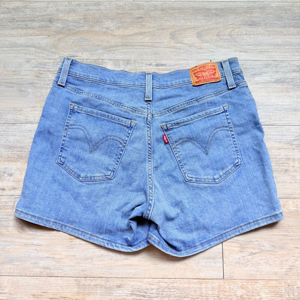 Levi's Mid Length Denim Shorts Womens 30 Waist Blue Jean Shorts Casual Summer